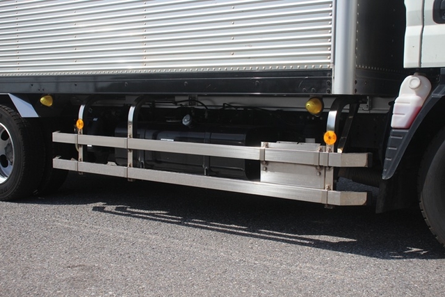 Mitsubishi Fuso canter Small Box body TPG-FEA50(104263) 31枚目