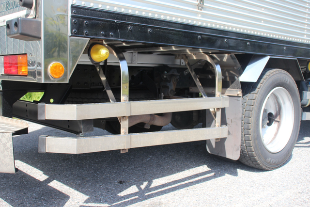 Mitsubishi Fuso canter Small Box body TPG-FEA50(104263) 33枚目