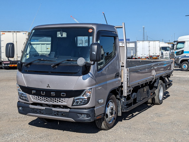 三菱ふそう キャンター 小型 平ボディ 2RG-FEAV0(104264) 1枚目