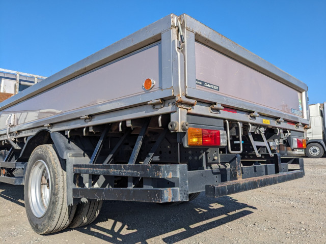 三菱ふそう キャンター 小型 平ボディ 2RG-FEAV0(104264) 7枚目