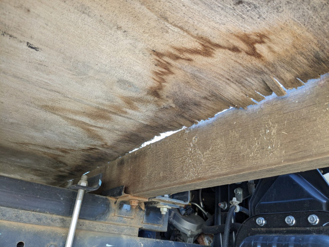 三菱ふそう キャンター 小型 平ボディ 2RG-FEAV0(104264) 13枚目