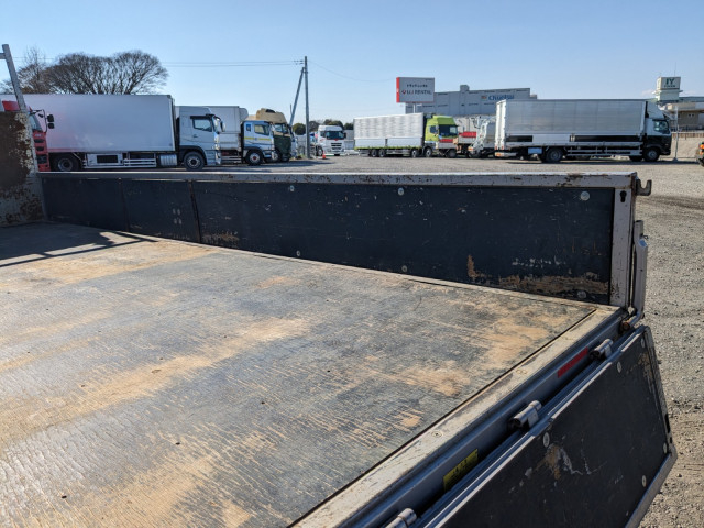 三菱ふそう キャンター 小型 平ボディ 2RG-FEAV0(104264) 16枚目