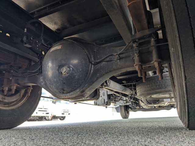 いすゞ フォワード 中型 バン 2PG-FRR90S2(104267) 16枚目