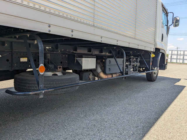 いすゞ フォワード 中型 バン 2PG-FRR90S2(104267) 17枚目