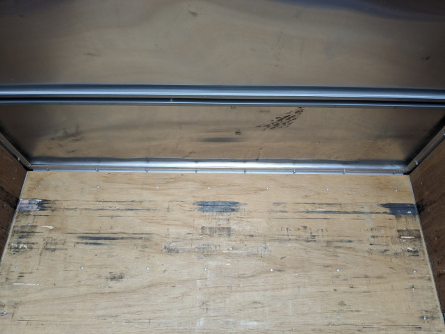 いすゞ フォワード 中型 バン 2PG-FRR90S2(104267) 24枚目