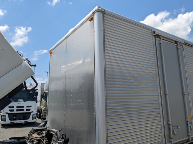 いすゞ フォワード 中型 バン 2PG-FRR90S2(104267) 40枚目