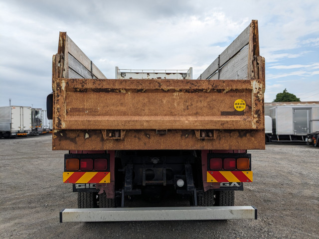 いすゞ ギガ 大型 土砂ダンプ QKG-CXZ77AT(104269) 5枚目