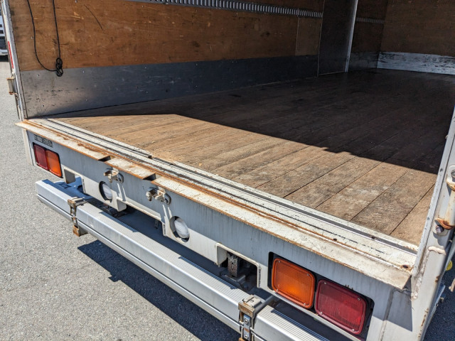 いすゞ フォワード 中型 バン 2PG-FRR90S2(104270) 19枚目