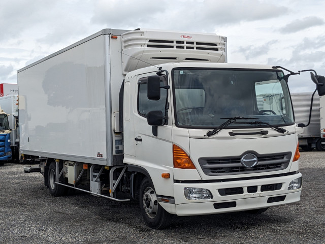 日野 レンジャー 中型 冷蔵冷凍バン TKG-FD9JLAA(104271) 3枚目