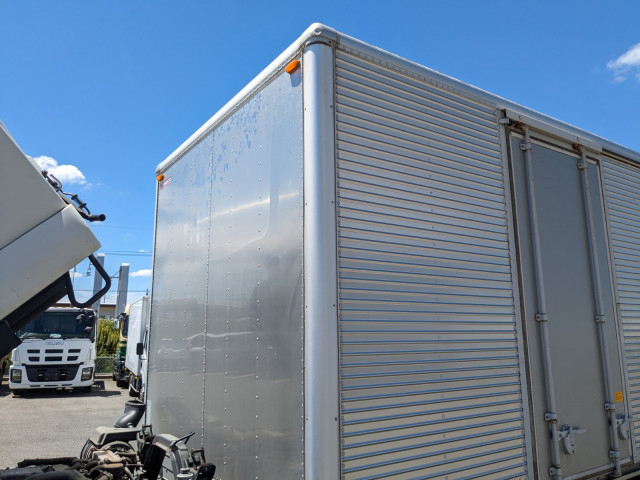 いすゞ フォワード 中型 バン 2PG-FRR90S2(104270) 41枚目