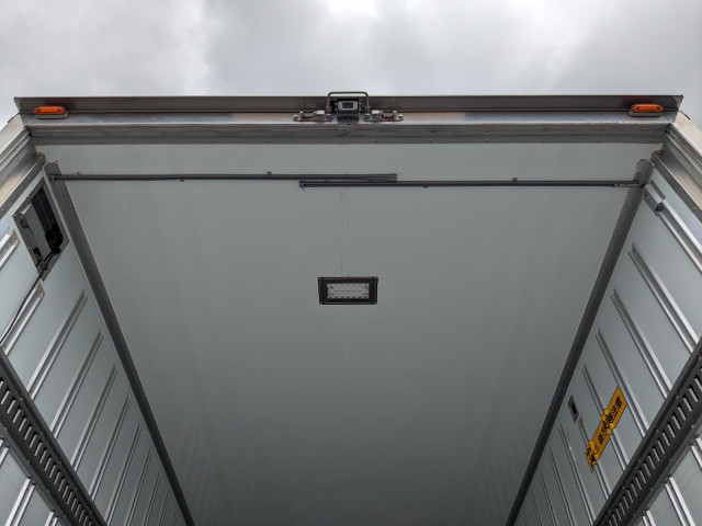 日野 レンジャー 中型 冷蔵冷凍バン TKG-FD9JLAA(104271) 15枚目