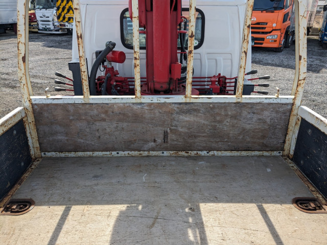 いすゞ エルフ 小型 平ボディ（クレーン付） TPG-NKR85AR(104272) 11枚目