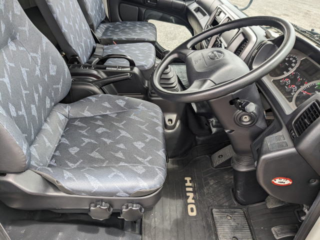 日野 レンジャー 中型 冷蔵冷凍バン TKG-FD9JLAA(104271) 39枚目