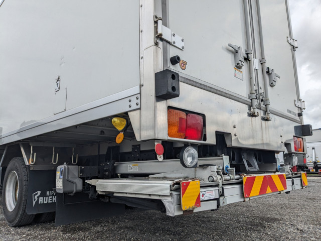 日野 レンジャー 中型 冷蔵冷凍バン TKG-FD9JLAA(104276) 8枚目