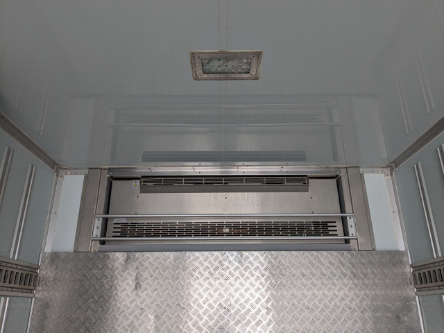 日野 レンジャー 中型 冷蔵冷凍バン TKG-FD9JLAA(104276) 19枚目