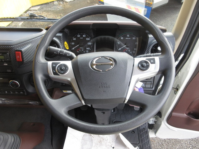 日野 レンジャー 増トン 冷蔵冷凍バン 2KG-GD2ABG(104280) 15枚目