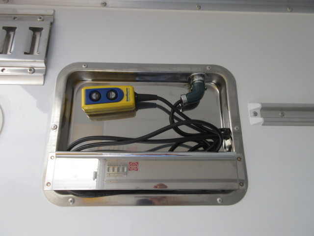 日野 レンジャー 増トン 冷蔵冷凍バン 2KG-GD2ABG(104280) 32枚目