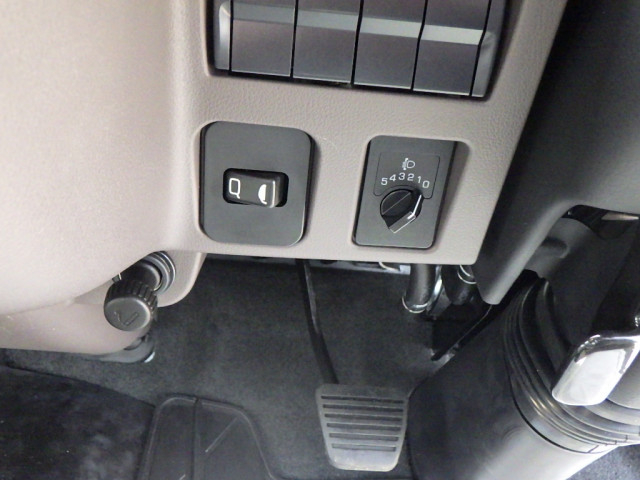 三菱ふそう キャンター 小型 平ボディ 2RG-FEB80(104281) 18枚目