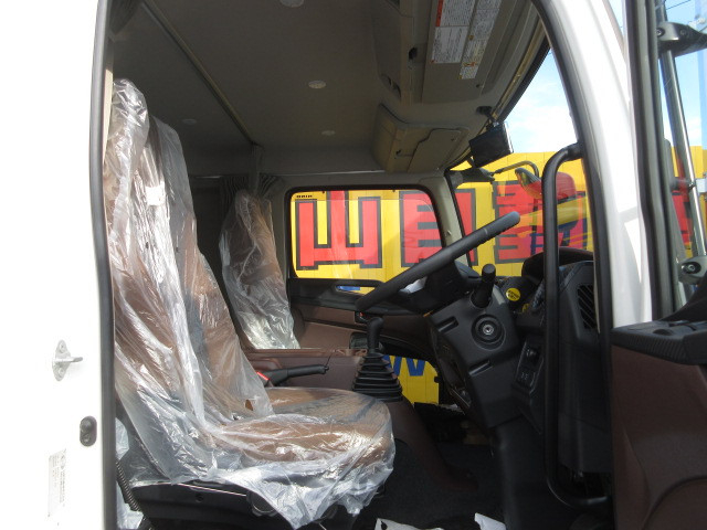 日野 レンジャー 増トン 冷蔵冷凍バン 2KG-GD2ABG(104282) 19枚目