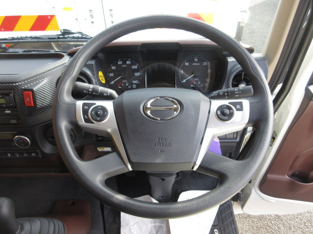 日野 レンジャー 増トン 冷蔵冷凍バン 2KG-GD2ABG(104282) 20枚目