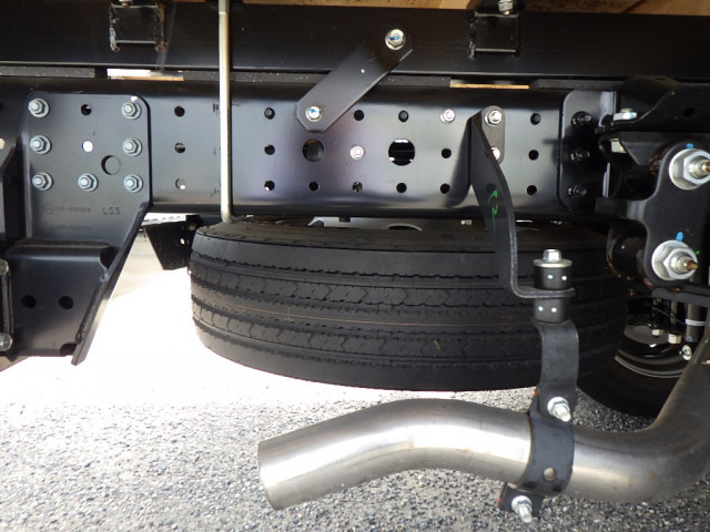 三菱ふそう キャンター 小型 平ボディ 2RG-FEB80(104281) 26枚目