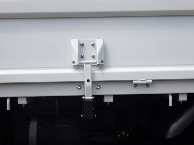 三菱ふそう キャンター 小型 平ボディ 2RG-FEB80(104281) 37枚目