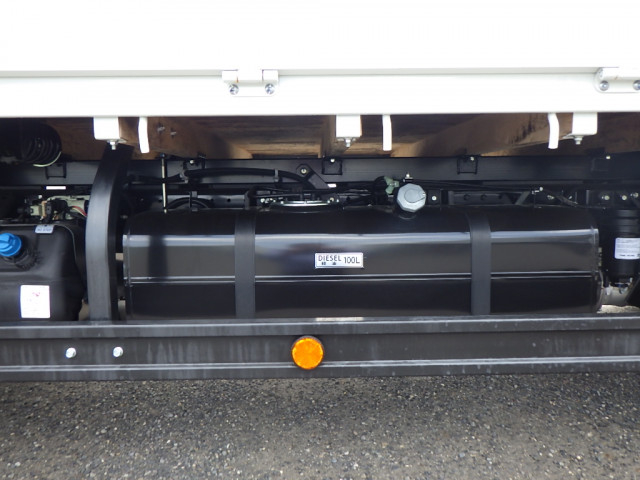 三菱ふそう キャンター 小型 平ボディ 2RG-FEB80(104281) 38枚目