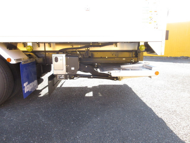 日野 レンジャー 増トン 冷蔵冷凍バン 2KG-GD2ABG(104282) 39枚目