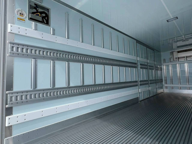 日野 レンジャー 中型 冷蔵冷凍バン 2KG-FD2ABG(104283) 12枚目