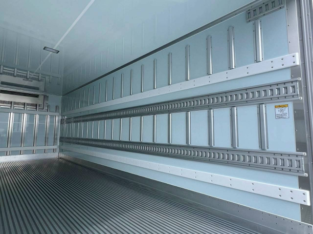 日野 レンジャー 中型 冷蔵冷凍バン 2KG-FD2ABG(104283) 13枚目