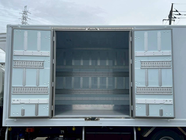 日野 レンジャー 中型 冷蔵冷凍バン 2KG-FD2ABG(104283) 17枚目