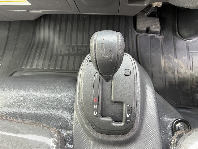 いすゞ エルフ 小型 平ボディ 2TG-NPR88AC(104285) 30枚目