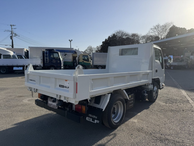 いすゞ エルフ 小型 土砂ダンプ 2PG-NKS88AD(104288) 3枚目