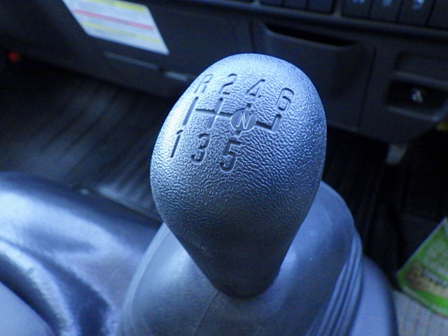 日産自動車 アトラス 小型 平ボディ 2RG-APR88AC(104287) 15枚目