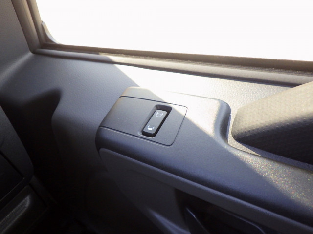 日産自動車 アトラス 小型 平ボディ 2RG-APR88AC(104287) 23枚目