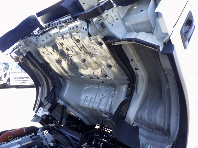 日産自動車 アトラス 小型 平ボディ 2RG-APR88AC(104287) 40枚目