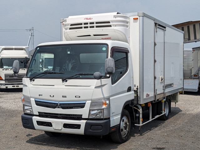 三菱ふそう キャンター 小型 冷蔵冷凍バン TPG-FEB50(104290) 1枚目