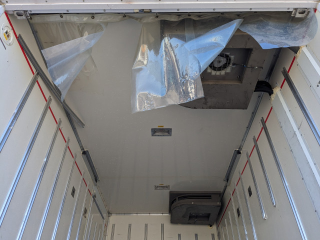 いすゞ エルフ 小型 冷蔵冷凍バン TPG-NMR85AN(104289) 14枚目