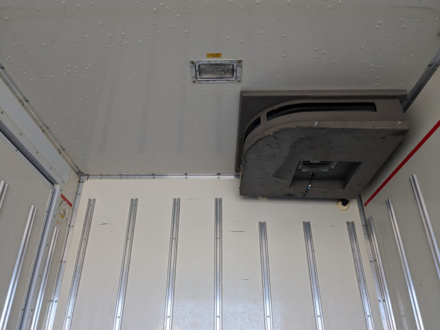 いすゞ エルフ 小型 冷蔵冷凍バン TPG-NMR85AN(104289) 16枚目