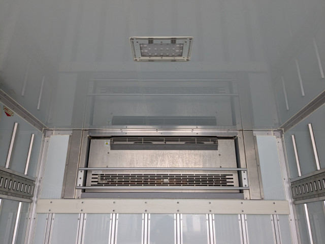 三菱ふそう キャンター 小型 冷蔵冷凍バン TPG-FEB50(104290) 16枚目