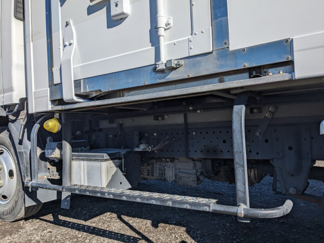 いすゞ エルフ 小型 冷蔵冷凍バン TPG-NMR85AN(104289) 26枚目