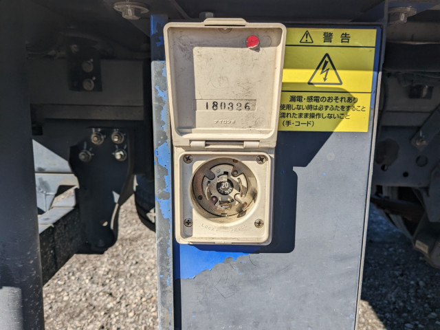 いすゞ エルフ 小型 冷蔵冷凍バン TPG-NMR85AN(104289) 30枚目