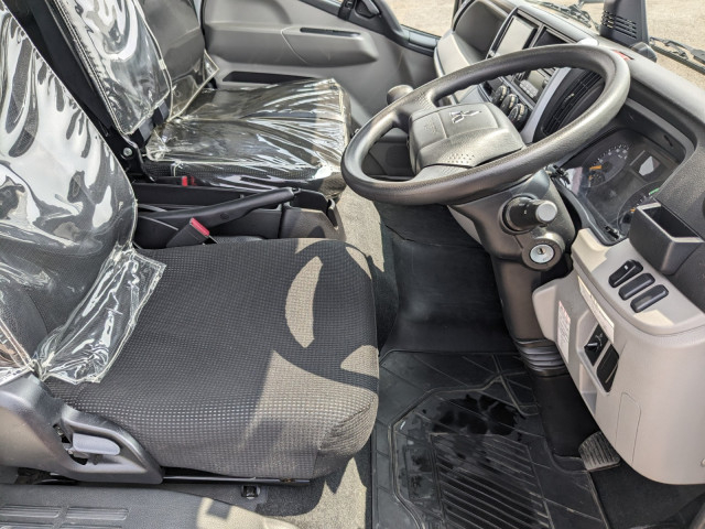 三菱ふそう キャンター 小型 冷蔵冷凍バン TPG-FEB50(104290) 38枚目