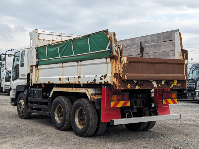 いすゞ ギガ 大型 土砂ダンプ QKG-CXZ77AT(104291) 3枚目