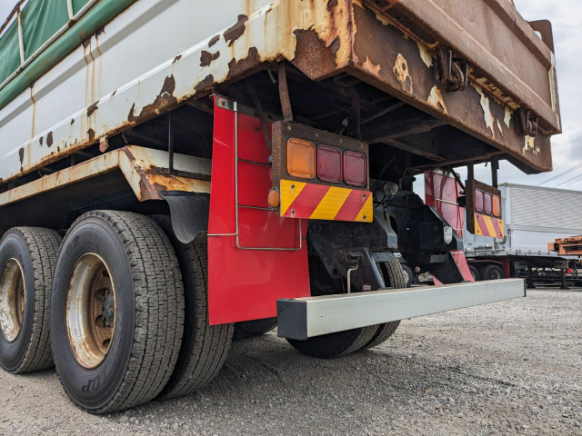 いすゞ ギガ 大型 土砂ダンプ QKG-CXZ77AT(104291) 7枚目