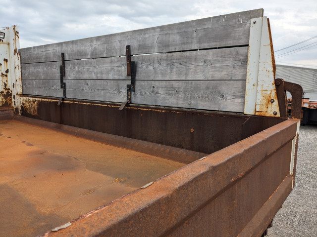 いすゞ ギガ 大型 土砂ダンプ QKG-CXZ77AT(104291) 15枚目