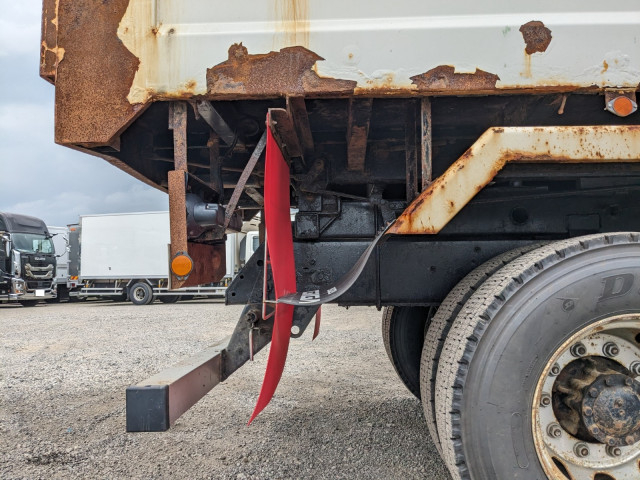 いすゞ ギガ 大型 土砂ダンプ QKG-CXZ77AT(104291) 20枚目