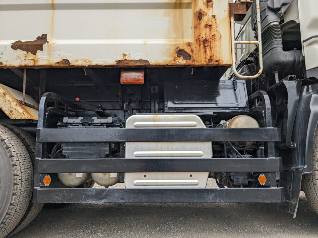 いすゞ ギガ 大型 土砂ダンプ QKG-CXZ77AT(104291) 23枚目