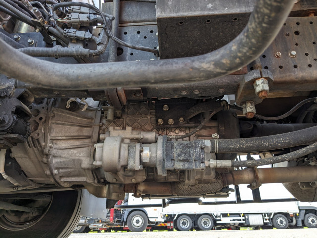 いすゞ フォワード 中型 平ボディ（クレーン付） 2PG-FRR90S1(104292) 19枚目