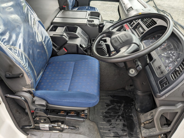 いすゞ ギガ 大型 土砂ダンプ QKG-CXZ77AT(104291) 28枚目